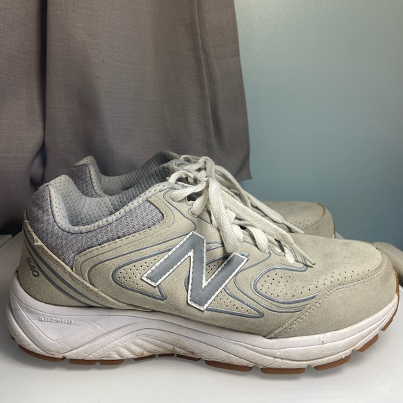 New Balance Women's WW840v2 Walking Shoe - Picture 4 of 7